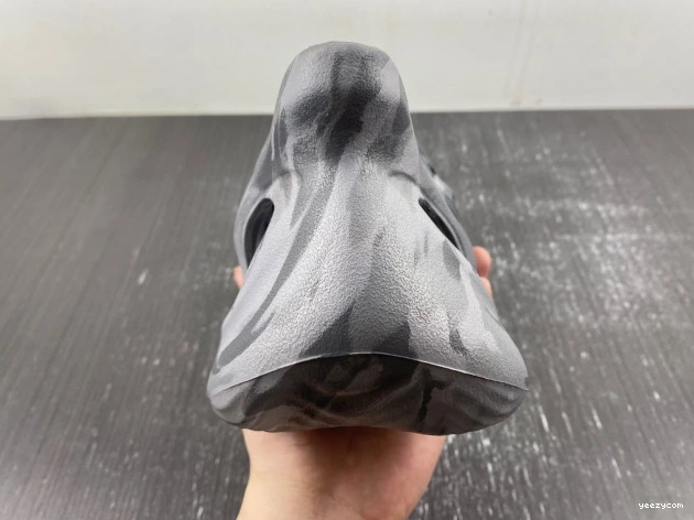 MX Granite Foam RNR Yeezy Adidas IE4931 0711